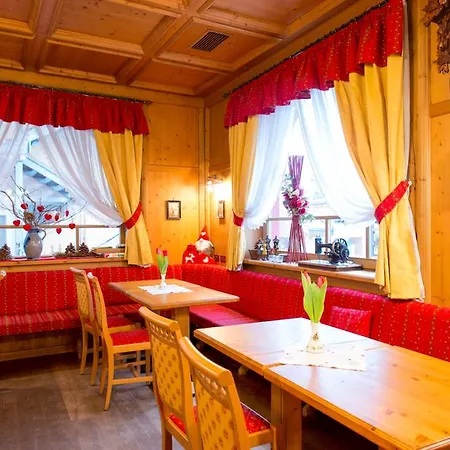 Alpino Al Cavalletto كنازاي